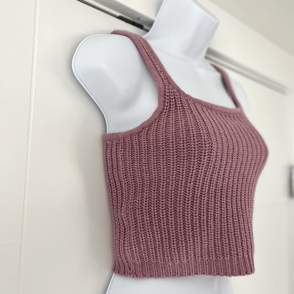 Aeropostale/ Knit crop top/ Lavender colour/ Stretchy/ Size US M - Picture 3 of 8